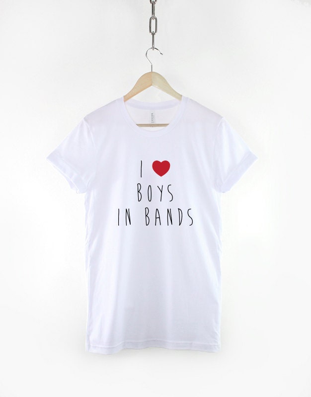 I Love Boys In Bands Fan Girl TShirt Girls Fangirl Shirt Womens T-Shirt