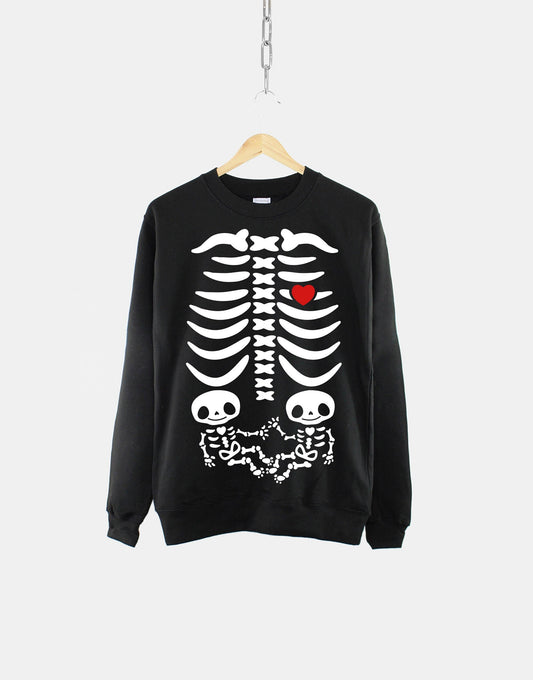 Twin Pregnancy Announcement - Halloween Twins Maternity Sweatshirt With Pregnant Skeleton Xray